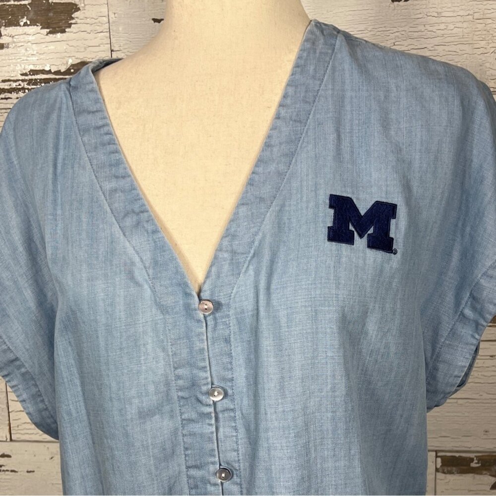 TOMMY BAHAMA Michigan Wolverines Tie Front V-neck Women's Shirt Blue Sz M NWOT